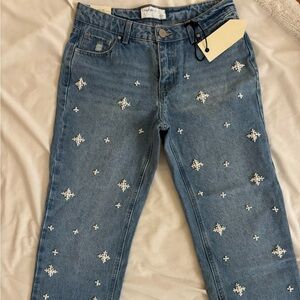 Blue Medium Wash Straight Leg Jeans with Embroidered Design Size 7/27 NWT